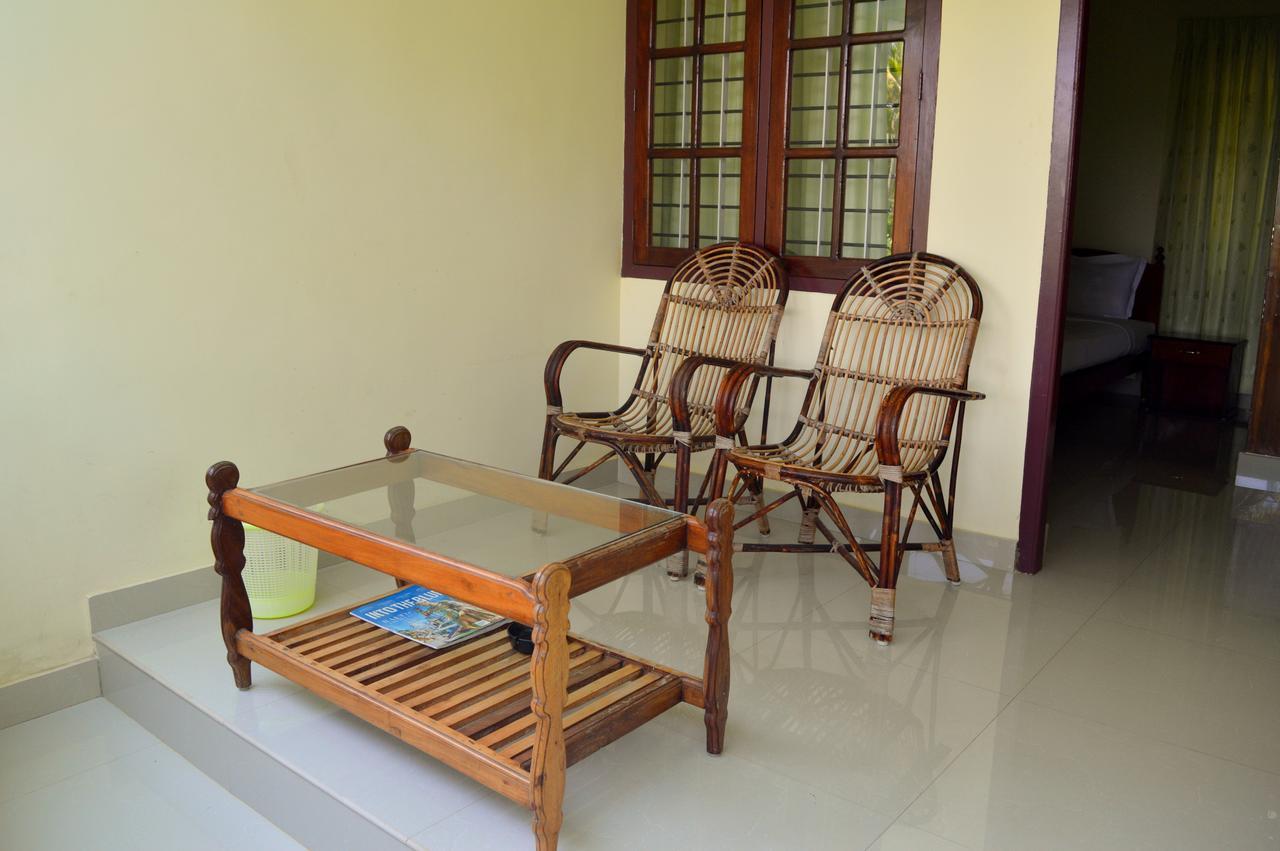 Ganesh Ayurveda Holiday Home Bed And Breakfast Kovalam Kültér fotó