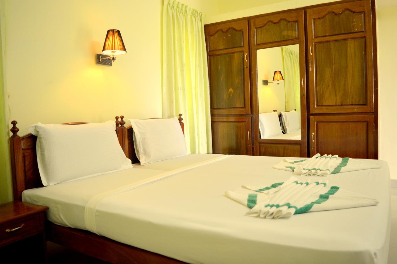 Ganesh Ayurveda Holiday Home Bed And Breakfast Kovalam Kültér fotó